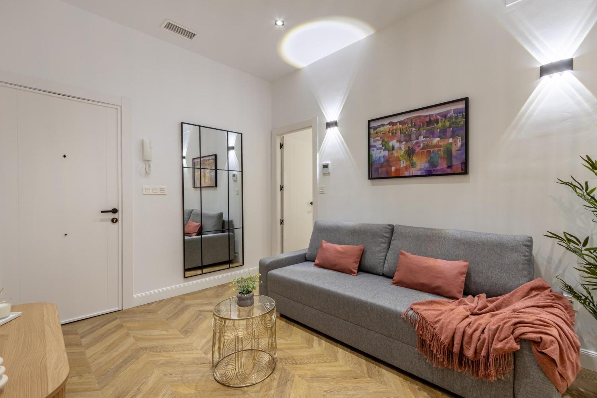 Elvira Elegant Suite Gran Via-Catedral Granada Exterior photo